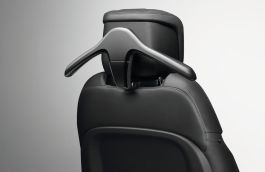 Click and Hang | Land Rover Accessories Click and Hang | Land Rover Accessories