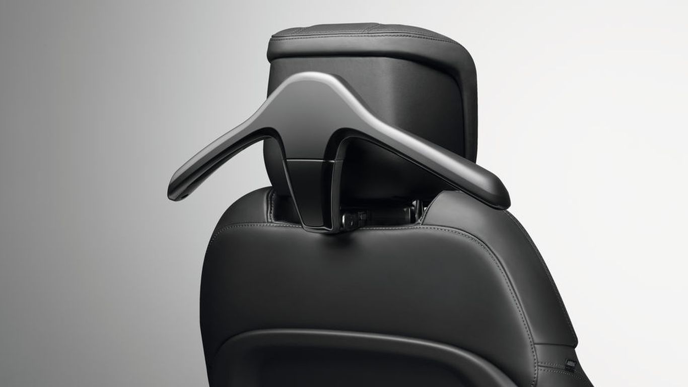 Click and Hang | Land Rover Accessories Click and Hang | Land Rover Accessories