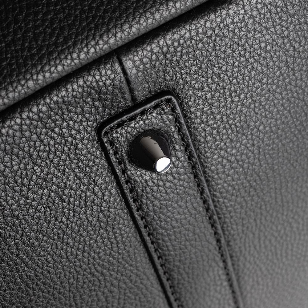 Range Rover Holdall 8