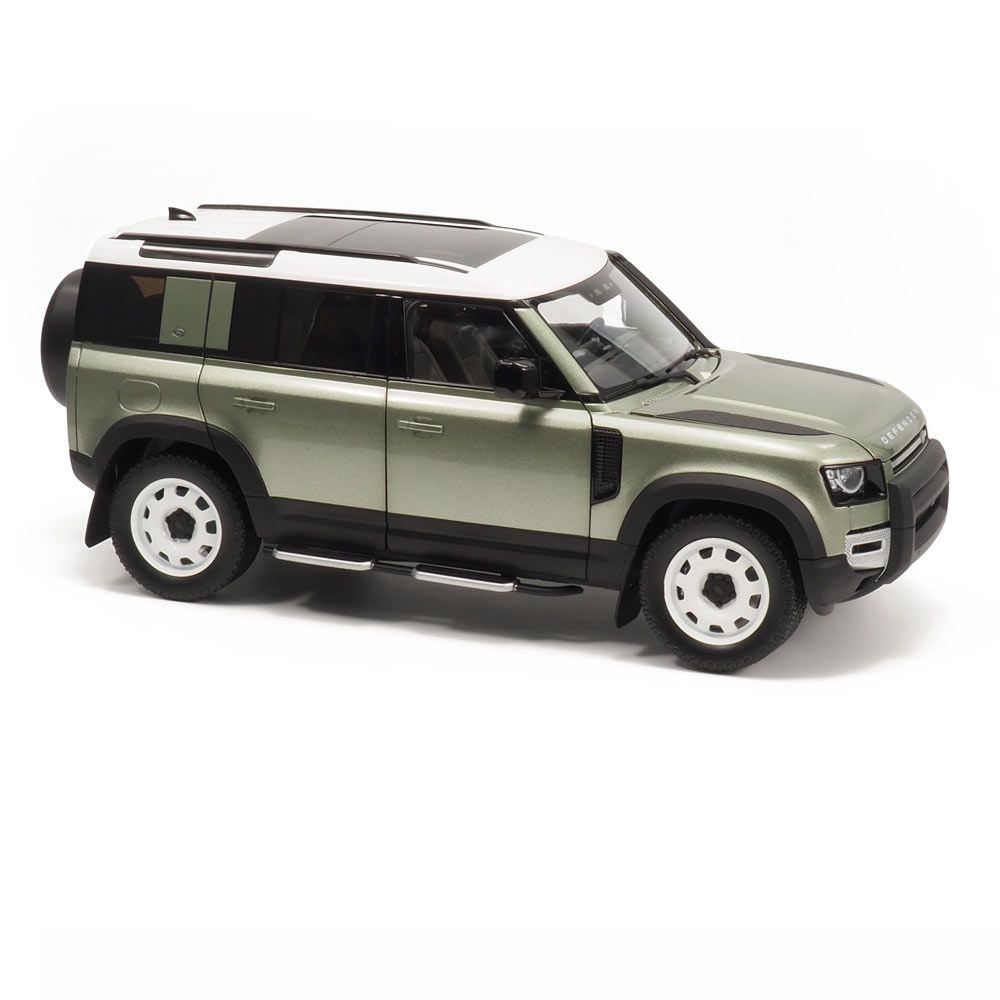 Defender 110 Scale Model 1:18 - Pangea Green 7