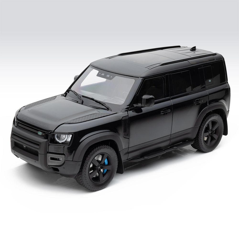 Defender 110 V8 Scale Model 1:18 - Santorini Black 9