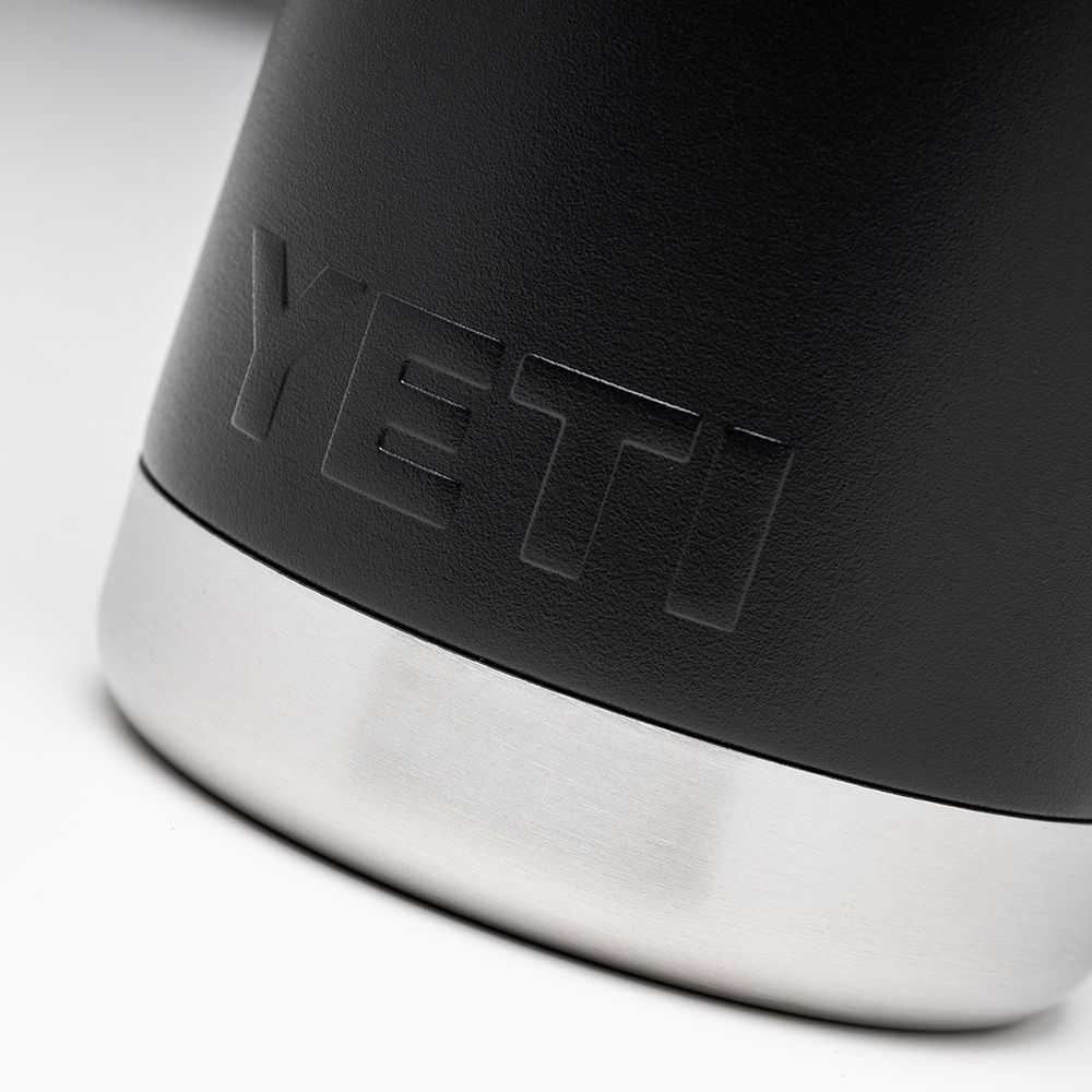 Defender Trophy x YETI Bottle (with Chug Cap) 18oz/532ml 8