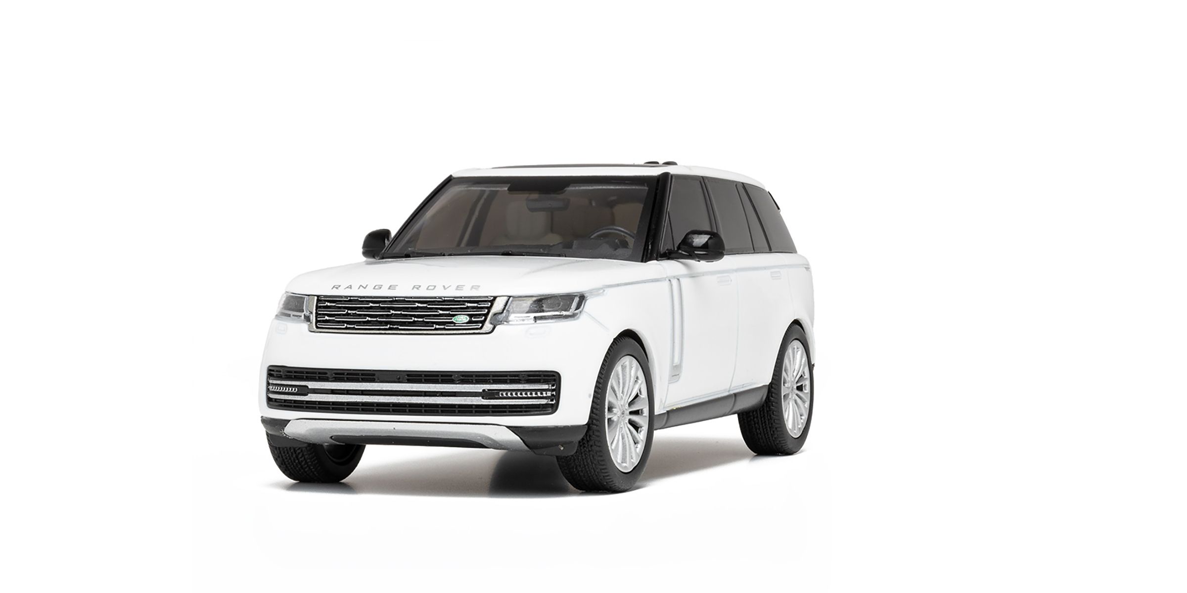 Range Rover 1:43 Scale Model - Ostuni Pearl White 8