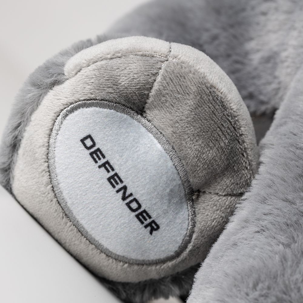 Defender Trophy Rhino Plush x Tusk 7