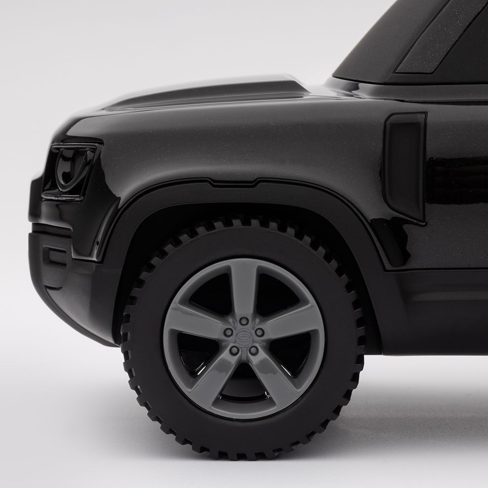 Defender Icon Model 02 - Santorini Black 6