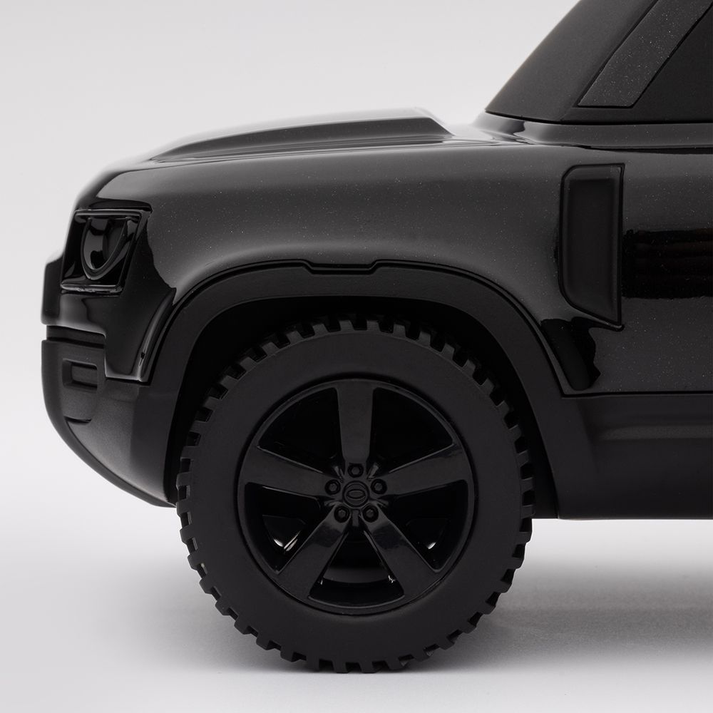 Defender Icon Model 02 - Santorini Black 5