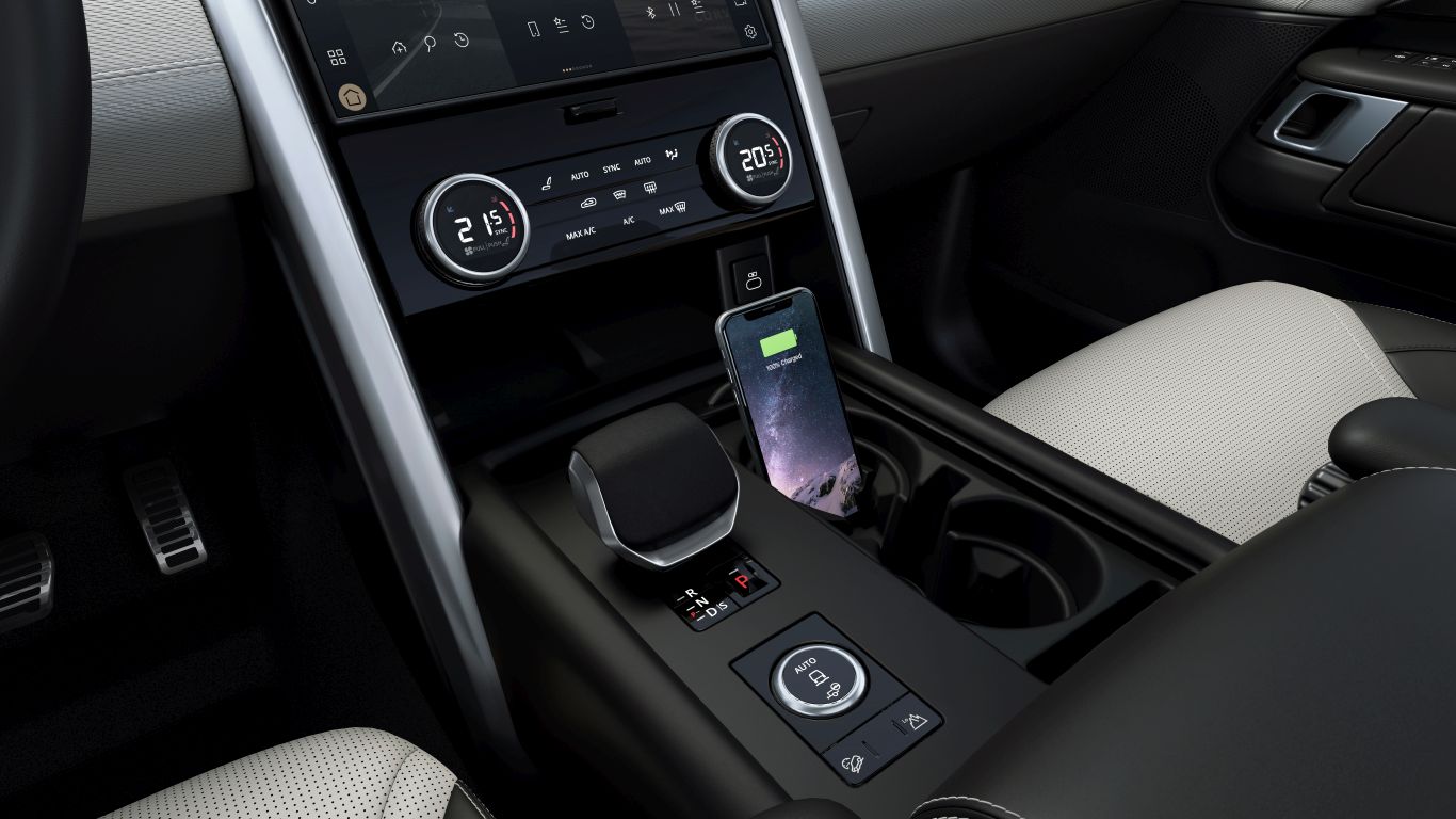 Land Rover iPhone® Connect and Charge Dock