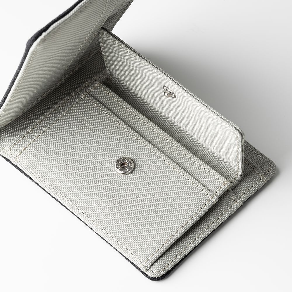 Buy Land Rover Defender Nylon Wallet Accessories Online