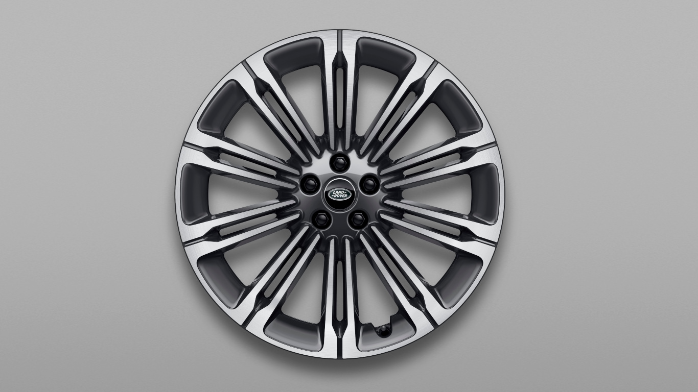 Land Rover 23" Style 1075, Diamond Turned with Dark Grey contrast