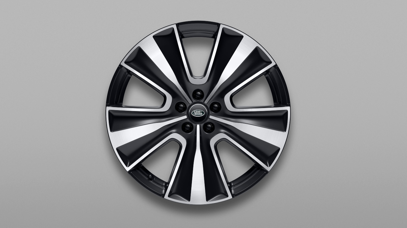 Land Rover 22'' SV Bespoke Style 1072, Diamond Turned with Black contrast
