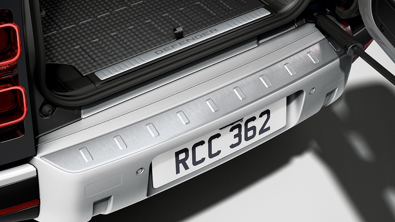 Land Rover Bright Rear Scuff Plate